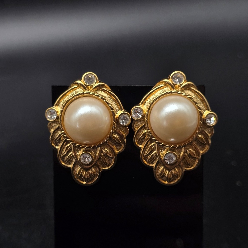 KJL for Avon Renaissance Collection Faux Pearl Earrings Gold Tone Faux Pearl
